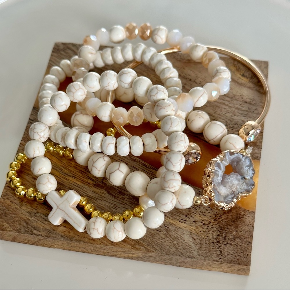 Six Bracelet Set